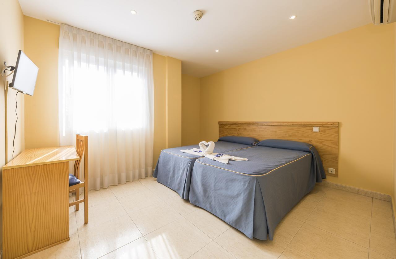 Hotel Restaurante El Álamo エクステリア 写真