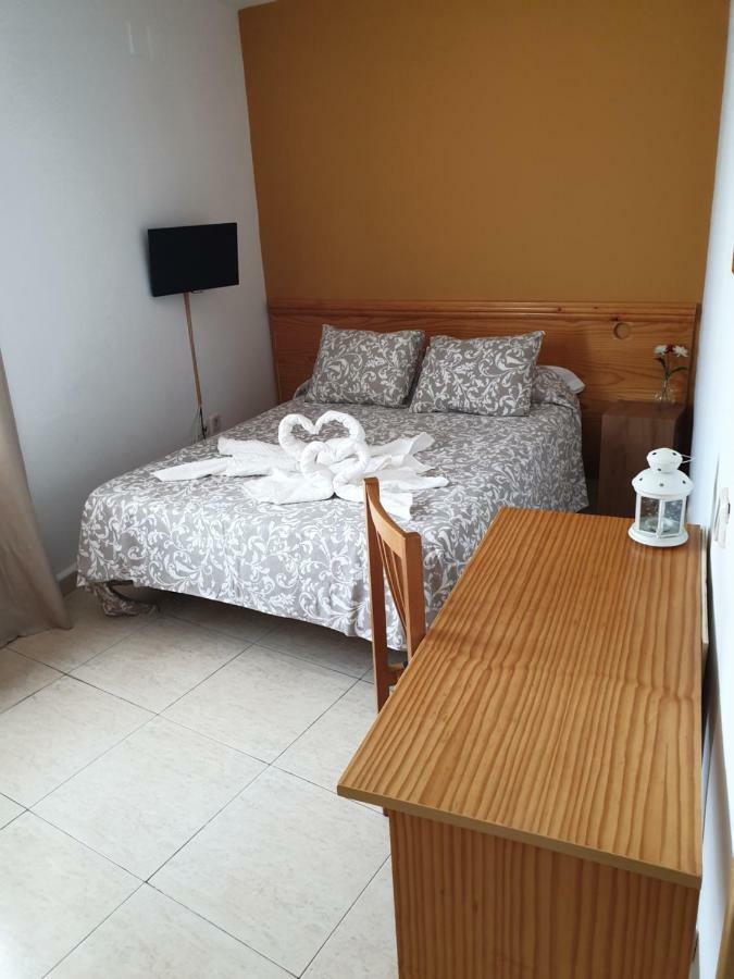 Hotel Restaurante El Álamo エクステリア 写真